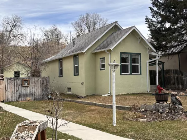 167 N Bozeman AVE, Buffalo, WY 82834