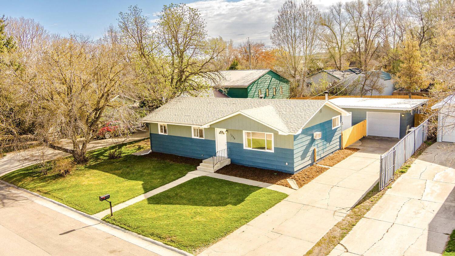 1239 Emerson ST, Sheridan, WY 82801