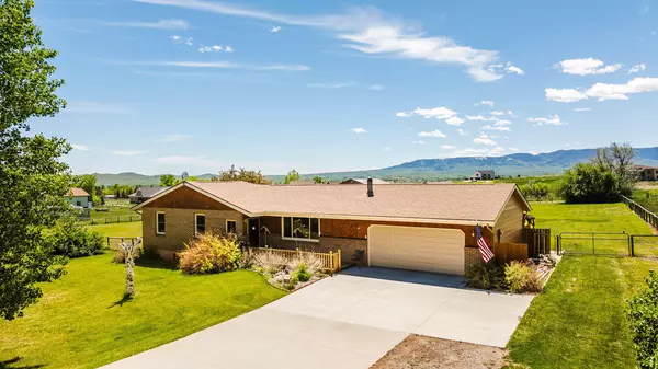 14 Cessna RD, Sheridan, WY 82801