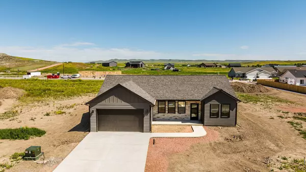 1423 Silverton DR, Ranchester, WY 82839