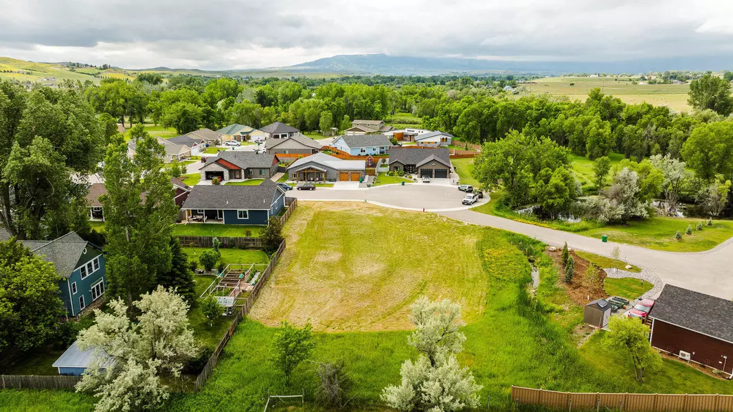 385 Hammer Creek DR, Sheridan, WY 82801