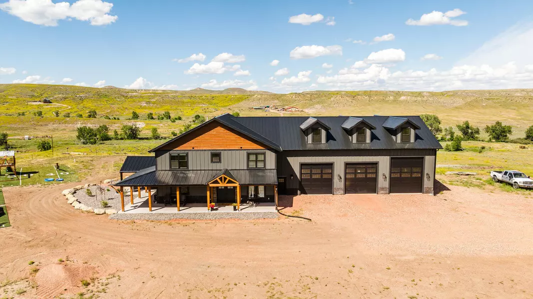 188 Early Creek RD, Ranchester, WY 82839