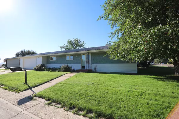 134 Crescent DR, Sheridan, WY 82801