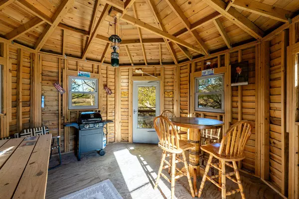 Clearmont, WY 82835,2537 US HWY 14