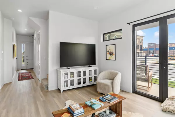 Sheridan, WY 82801,380 Park LN