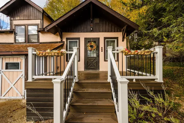 Sheridan, WY 82801,36 N Elk ST