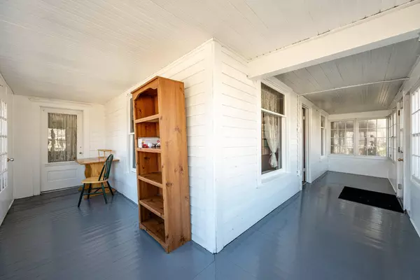 Sheridan, WY 82801,148 W 5th ST