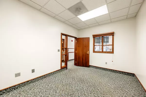 Sheridan, WY 82801,24 S Main ST