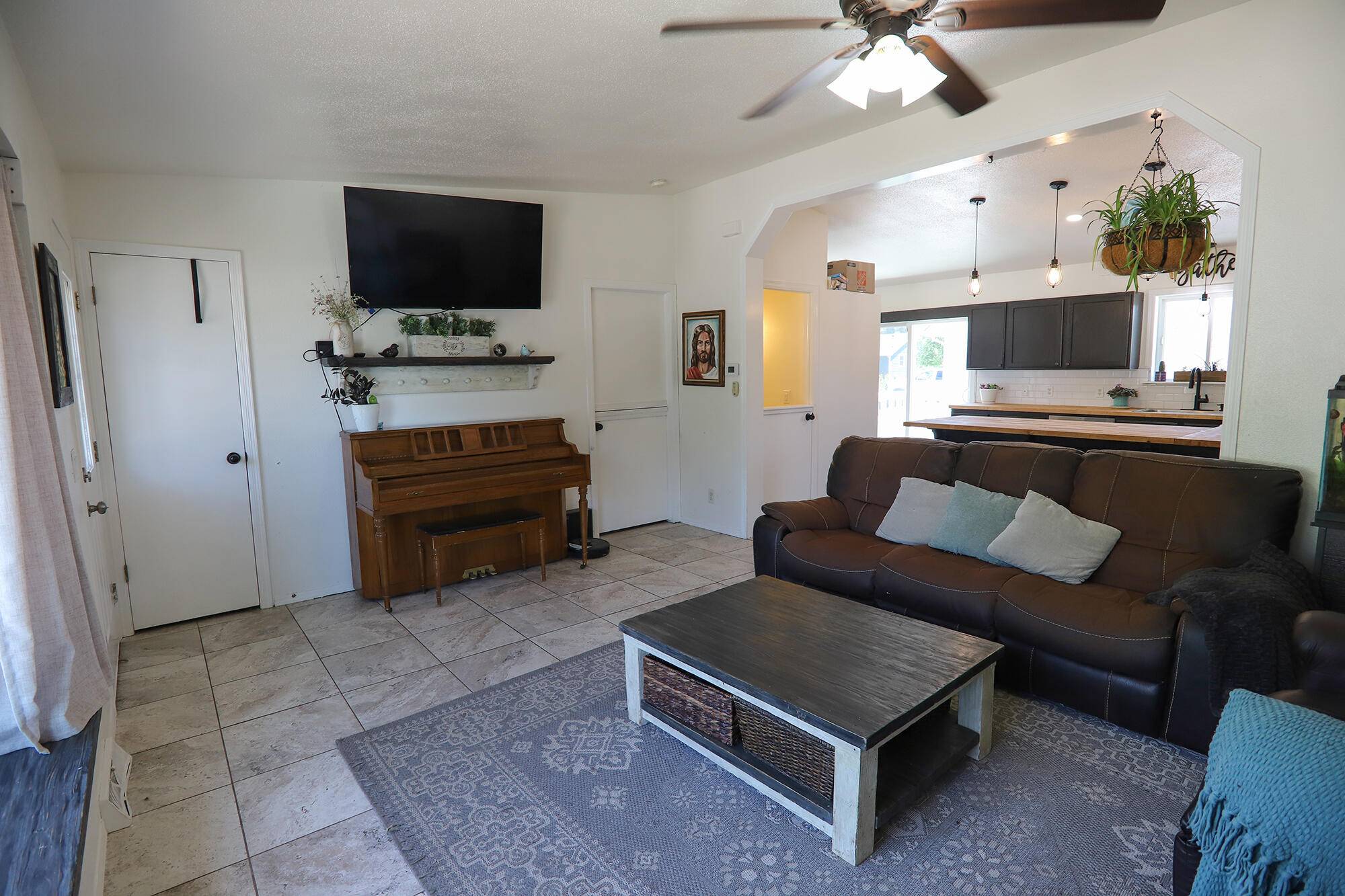Sheridan, WY 82801,24 Canby ST