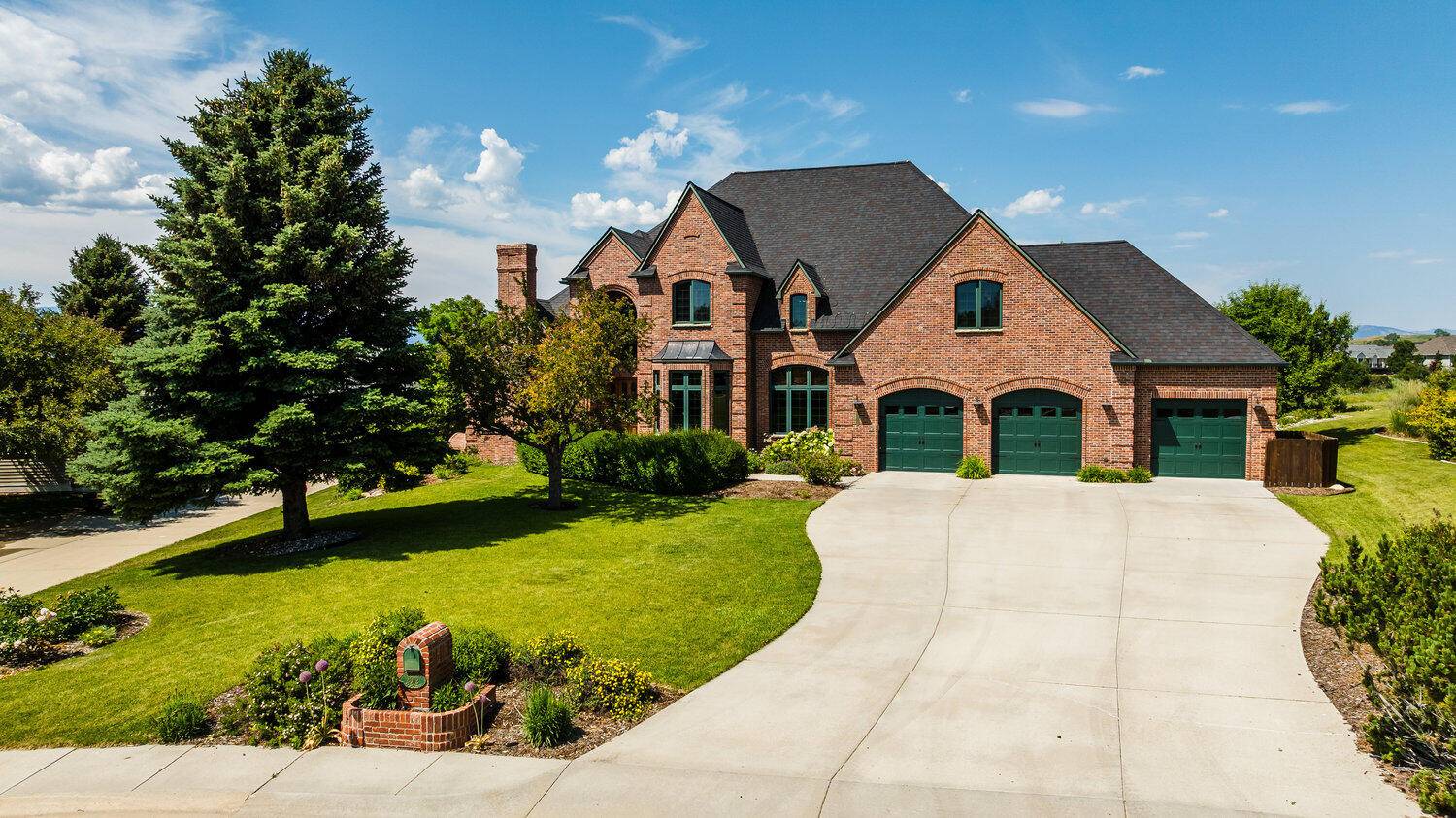 2072 Summit DR, Sheridan, WY 82801