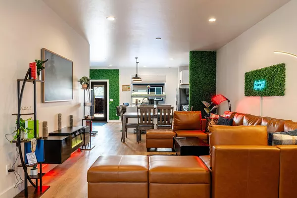 Sheridan, WY 82801,735 E 7th ST #735