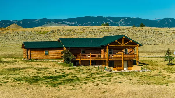 22 Johnson Creek RD, Buffalo, WY 82834