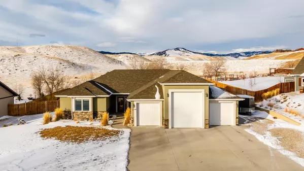 400 Juniper ST, Buffalo, WY 82834