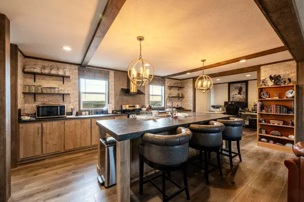 30 Gunderman DR, Buffalo, WY 82834
