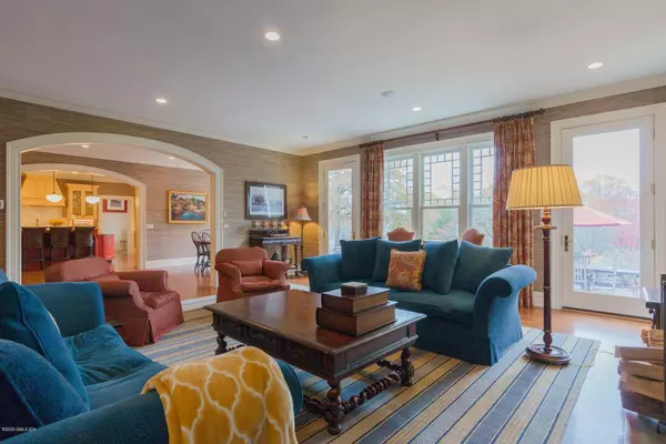 Weston, CT 06883,123 Kettle Creek RD