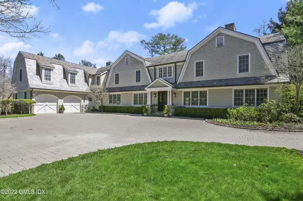 13 Chieftans RD, Greenwich, CT 06831