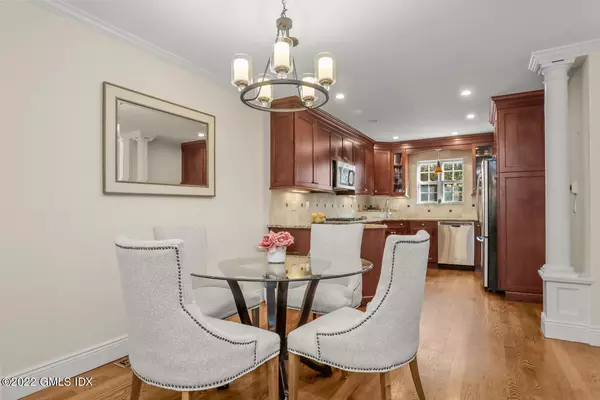 203 Foxboro DR #203, Norwalk, CT 06851