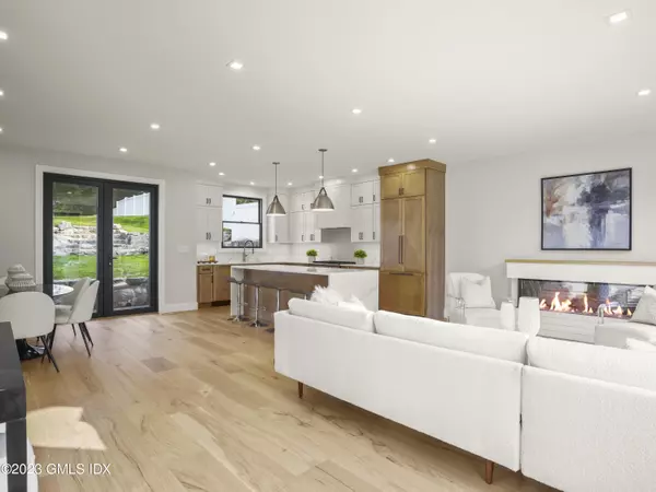 Riverside, CT 06878,35 Bonwit RD