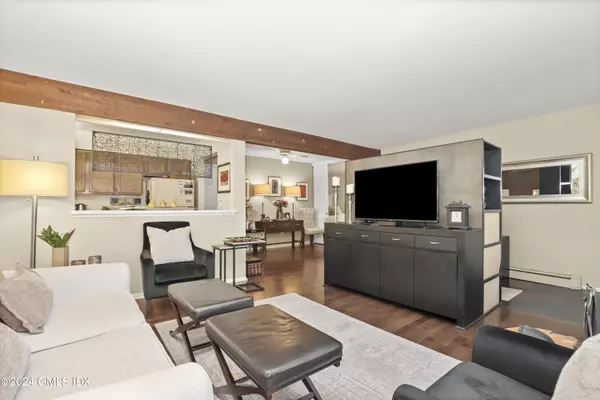 Old Greenwich, CT 06870,1465 Putnam AVE #313