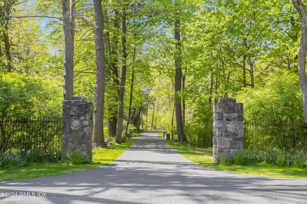 608 Lake AVE, Greenwich, CT 06830