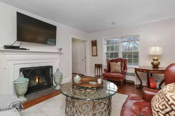 Cos Cob, CT 06807,22 Osee PL
