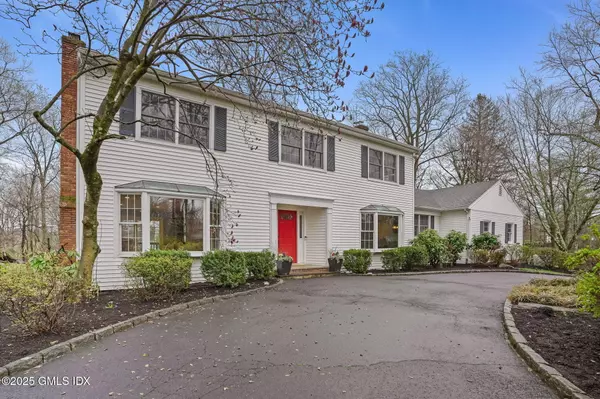 35 Turner DR, Greenwich, CT 06831