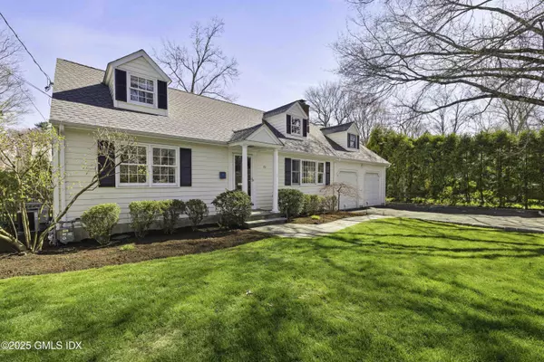 Cos Cob, CT 06807,19 Pond PL