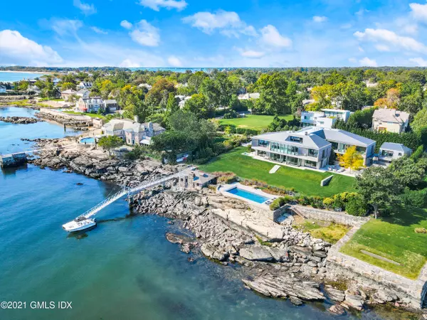 45 Binney LN, Old Greenwich, CT 06870