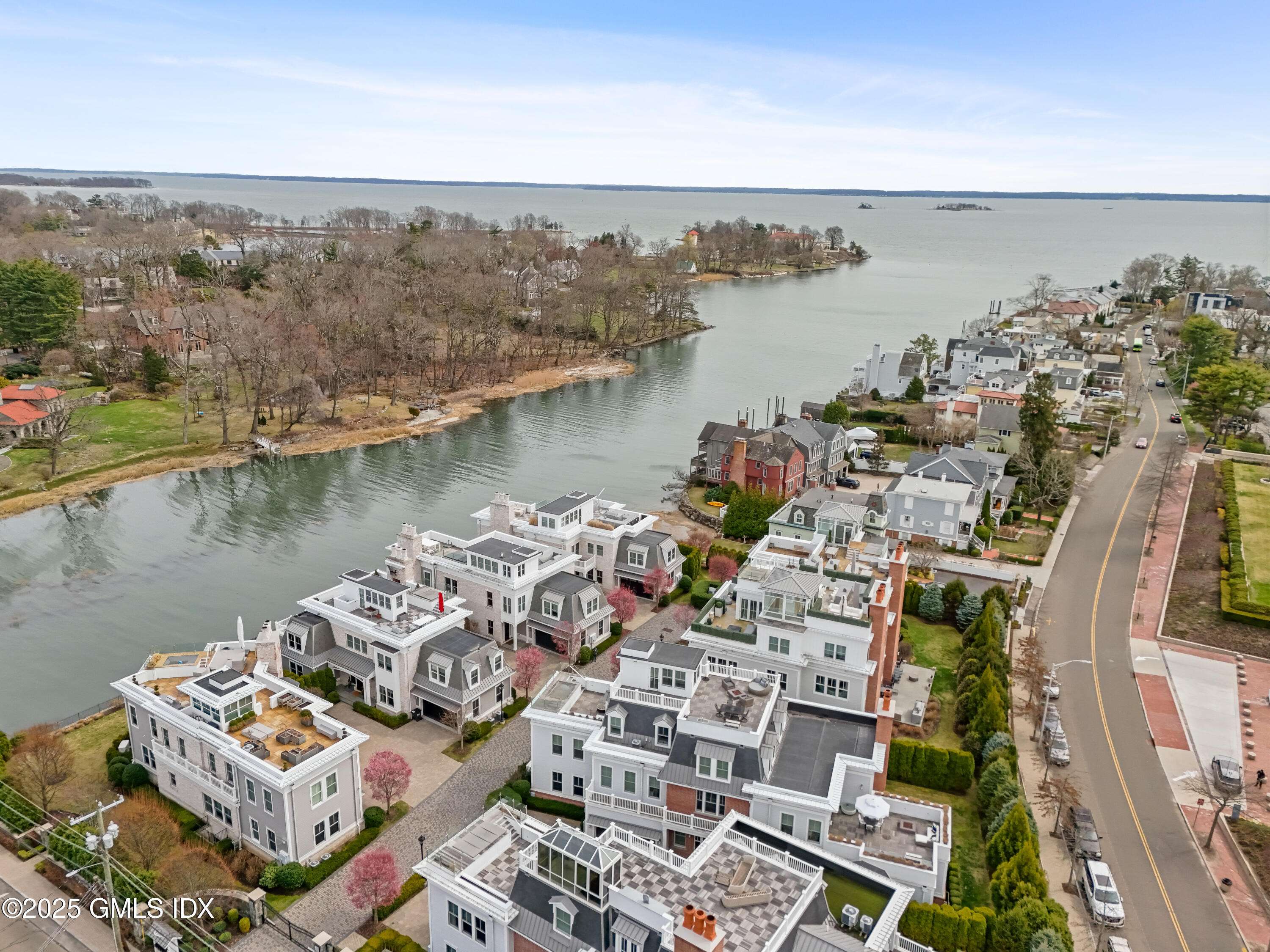 2 Oneida DR #B2, Greenwich, CT 06830