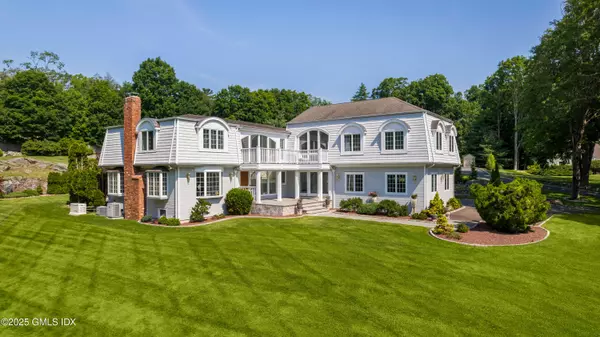 22 Stepping Stone LN, Greenwich, CT 06830