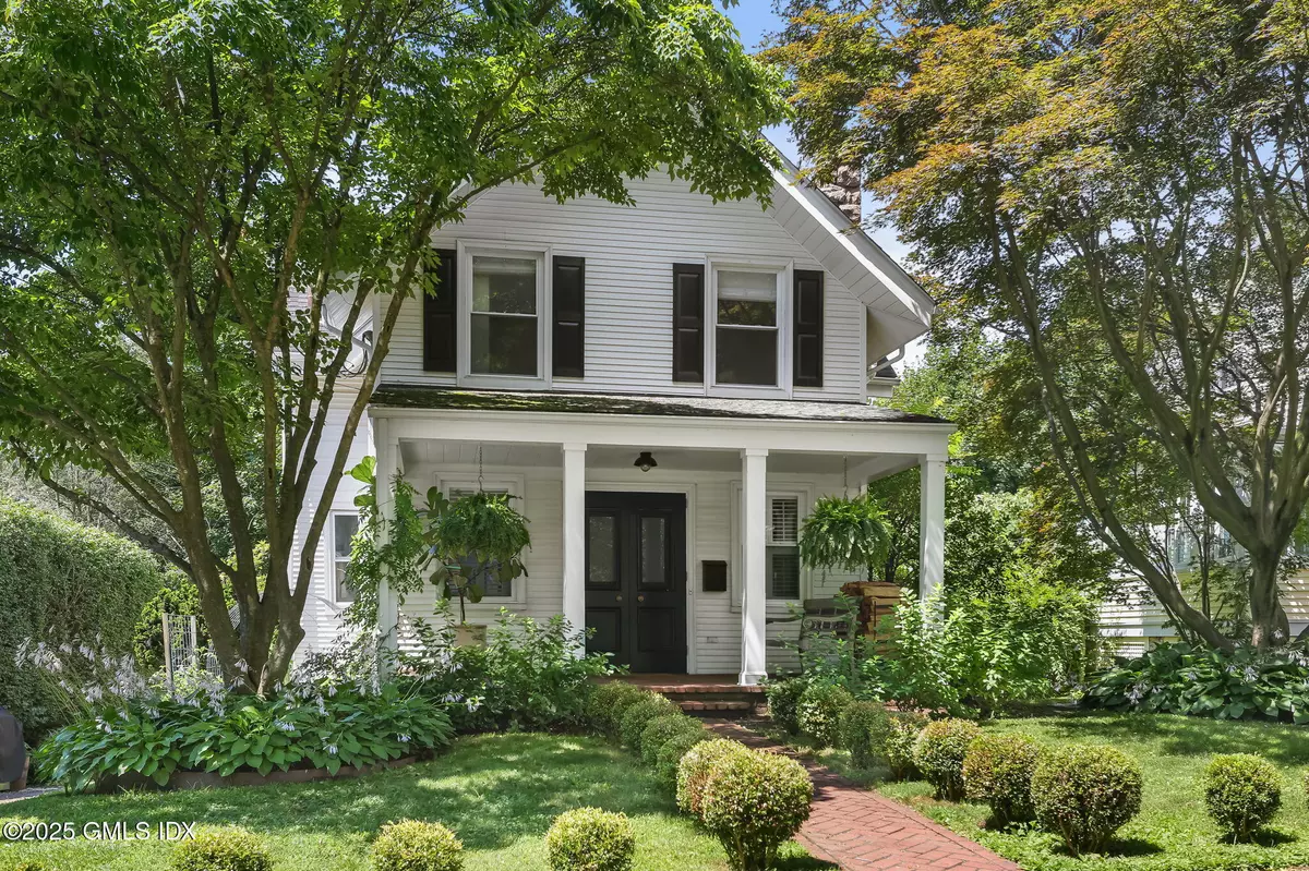 Cos Cob, CT 06807,75 Loughlin AVE