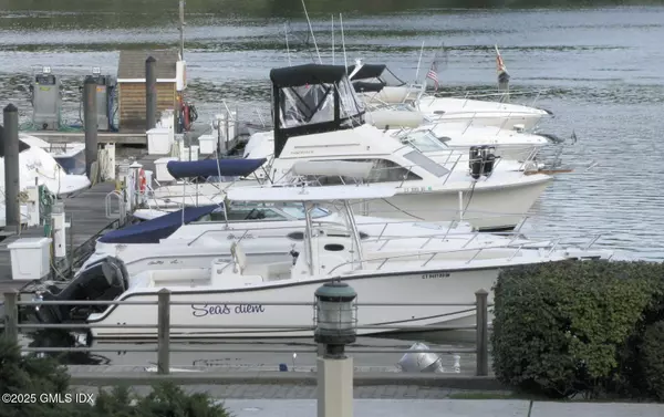 Cos Cob, CT 06807,7 River RD #306