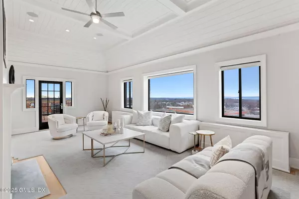 4 Lafayette CT #PH, Greenwich, CT 06830