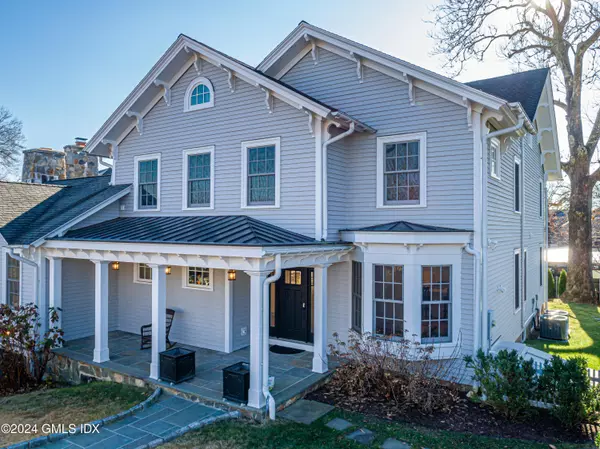 3 Finney Knoll LN, Riverside, CT 06878