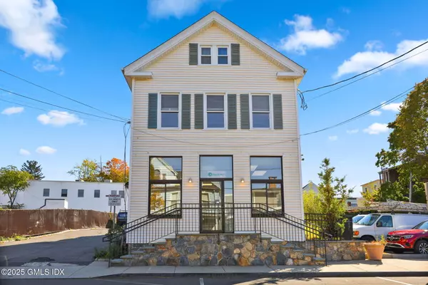 13 Water ST #1, Greenwich, CT 06830