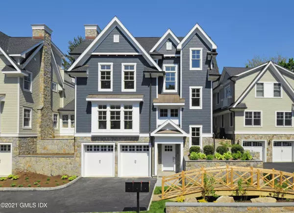 1 Home PL #B, Greenwich, CT 06830