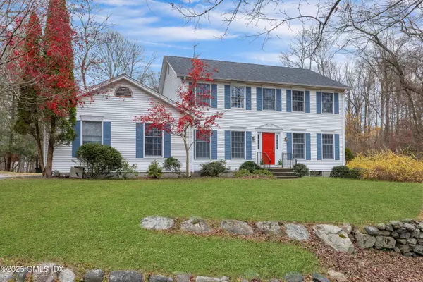 105 Stamford RD, Stamford, CT 06903