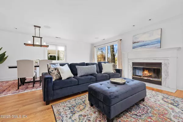 333 PALMER HILL RD #2E, Riverside, CT 06878