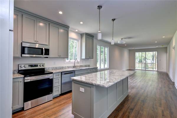 3559 ODI ST, West Point, VA 23181