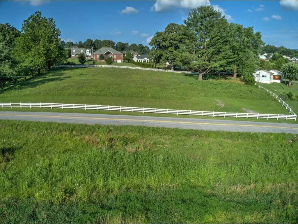 Bluff City, TN 37618,395 Sells RD