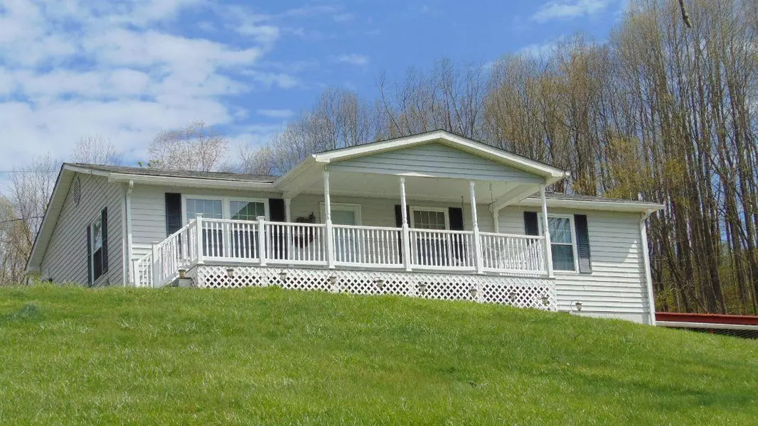 33450 Bucks Bridge RD, Glade Spring, VA 24340