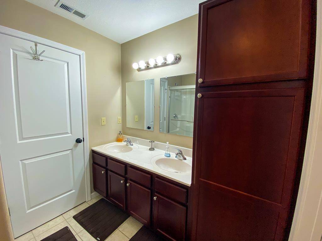 Abingdon, VA 24210,106 Weeping Willow DR #0