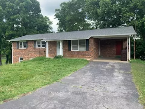 Piney Flats, TN 37686,419 Holly PT