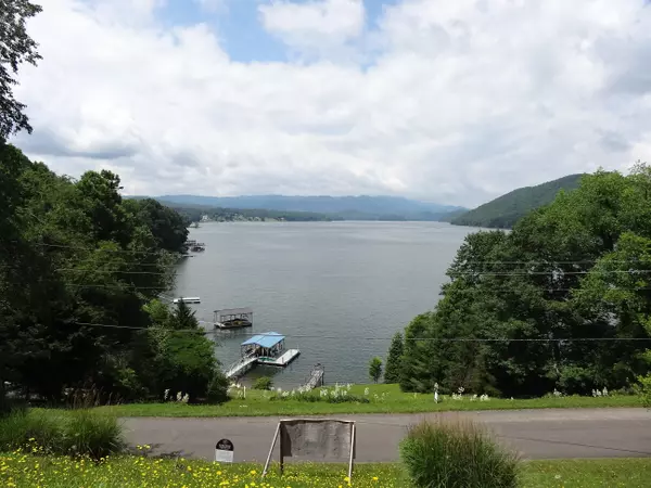 Butler, TN 37640,2063 Lakeview DR