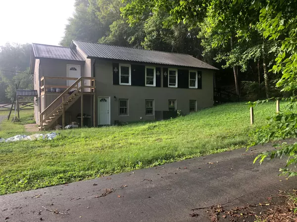 1380 Rock Creek RD, Erwin, TN 37650