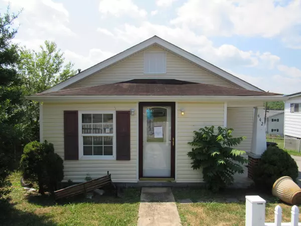 Mount Carmel, TN 37645,442 Bay ST