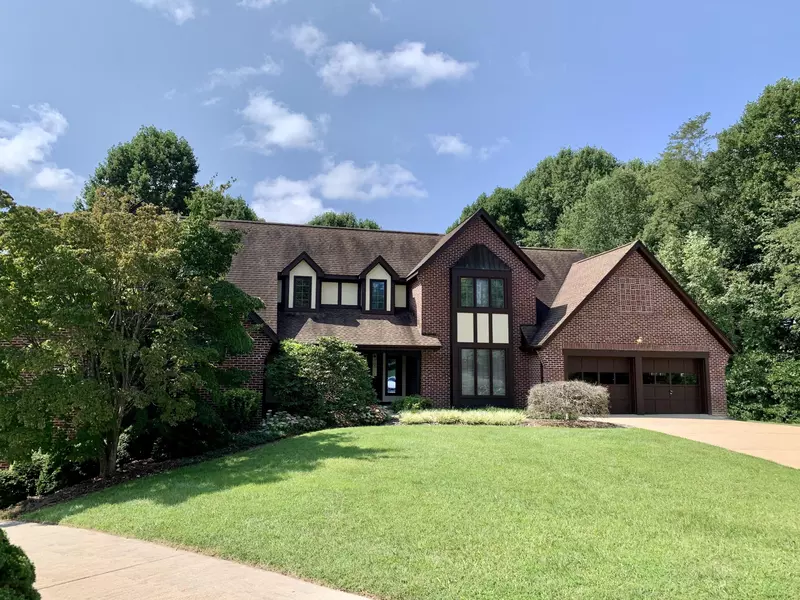 33 Kilmainhom CIR, Bristol, TN 37620