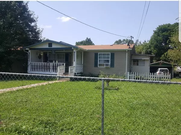 120 Cecil Vanhuss RD, Elizabethton, TN 37643