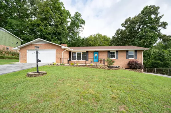 336 Wonderland DR, Kingsport, TN 37660