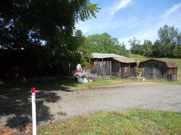 Jonesborough, TN 37659,0 Carter LN